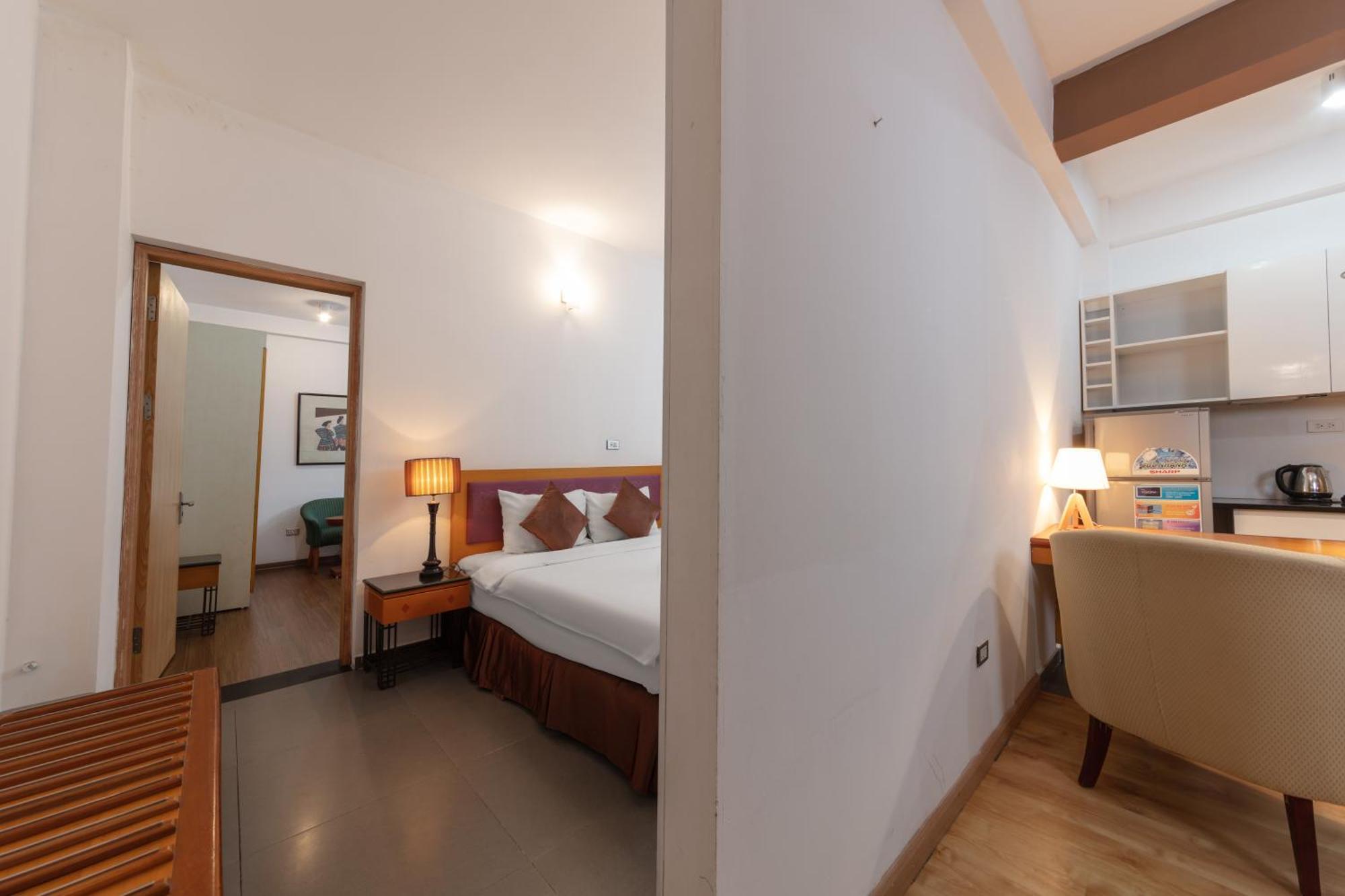 Hotel Golden Sunshine And Travel Hanoï